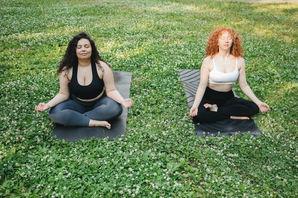 Comment organiser un après-midi de détente avec des activités manuelles créatives ?